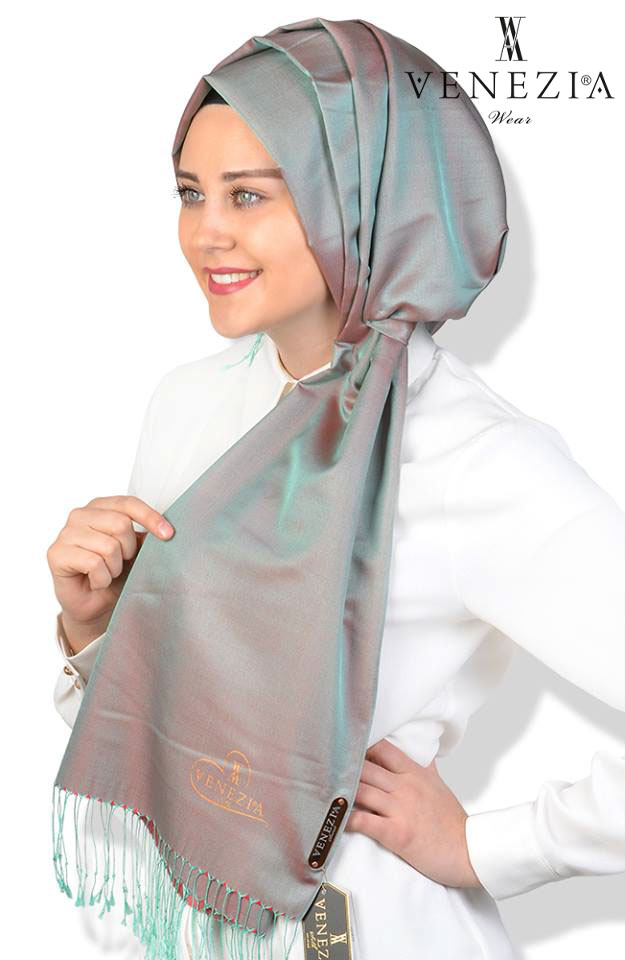مجموعة Okkan Scarves — إطلالة 1