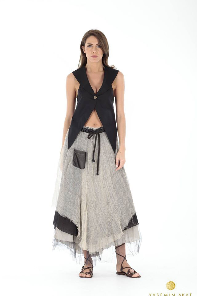 Colecția Yasemin Akat Textile — ținuta 1