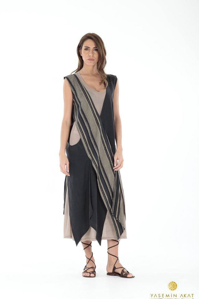 Colecția Yasemin Akat Textile — ținuta 2