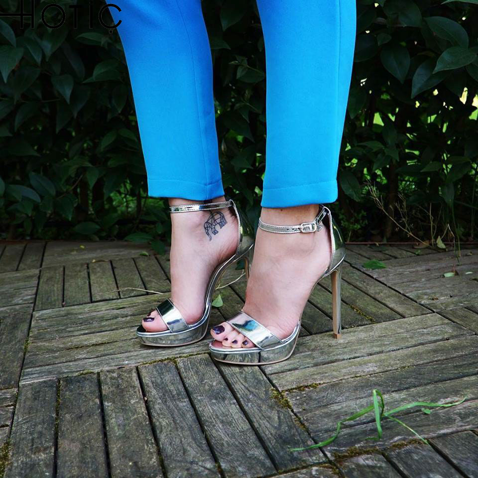 مجموعة Hotic Leather Spring/Summer — إطلالة 1