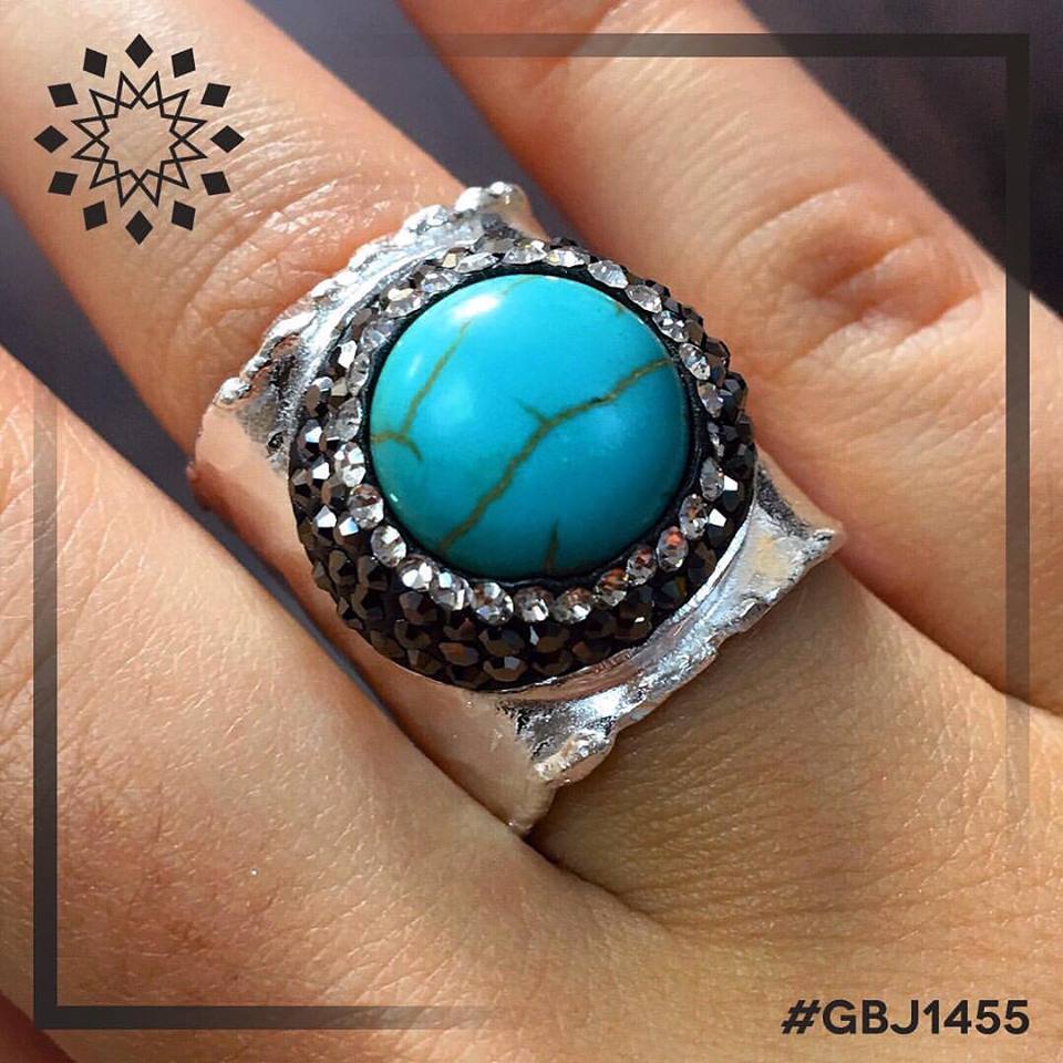 Grand Bazaar Jewelers 2016 collection — look 2