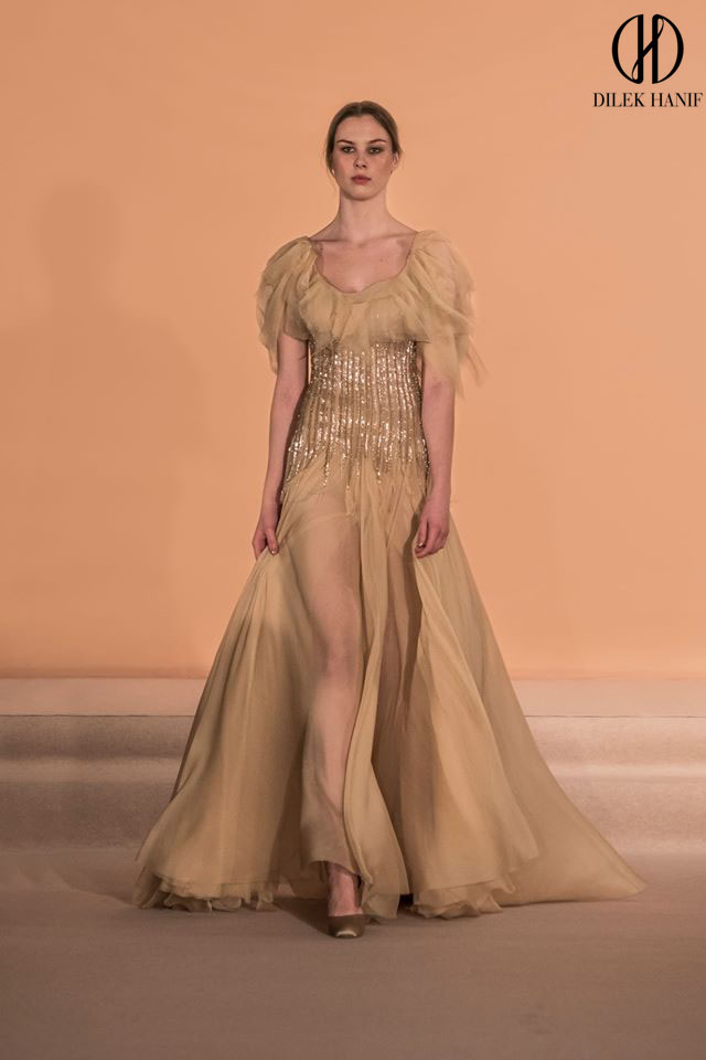 Dilek Hanif Fashion 2017 collection — look 1