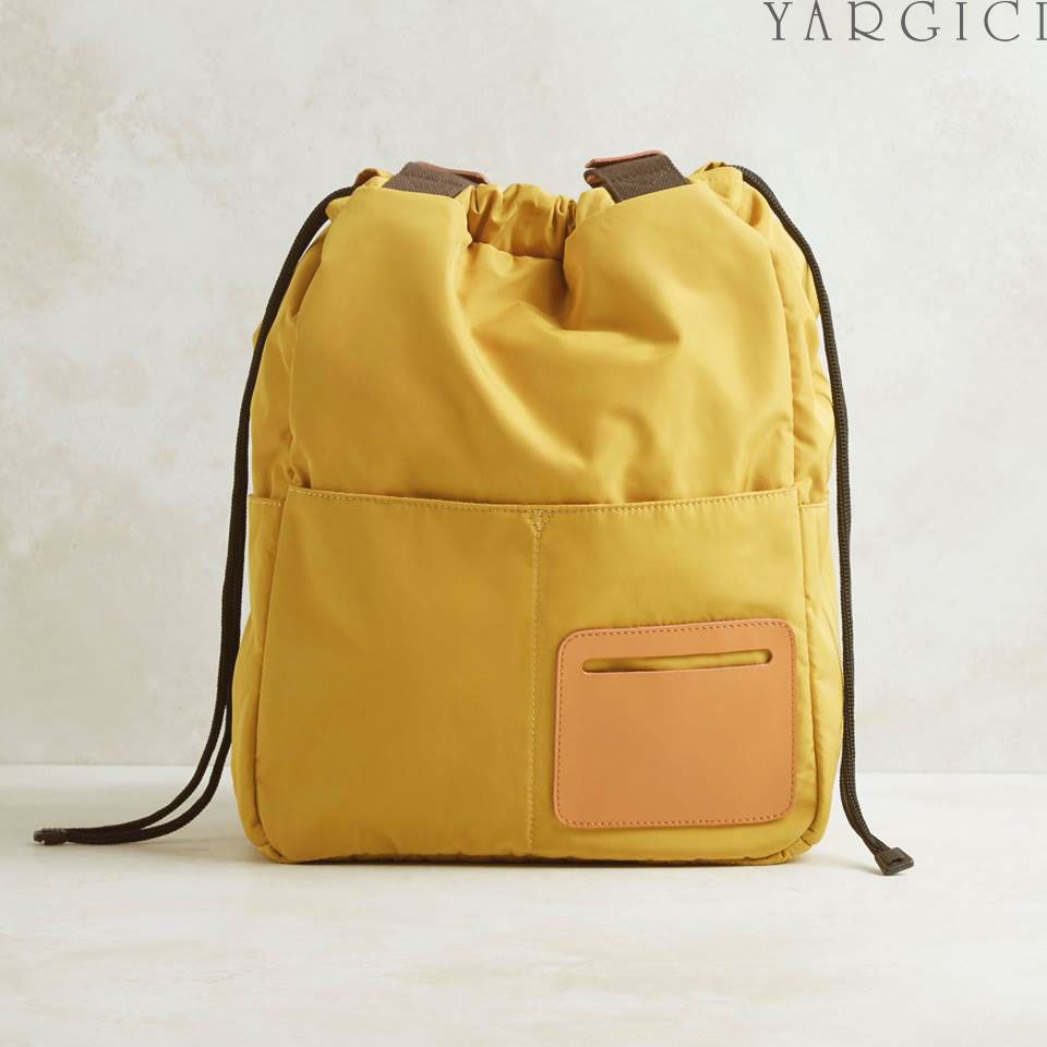Kollektion Yargici Clothing & Accessories – Look 2