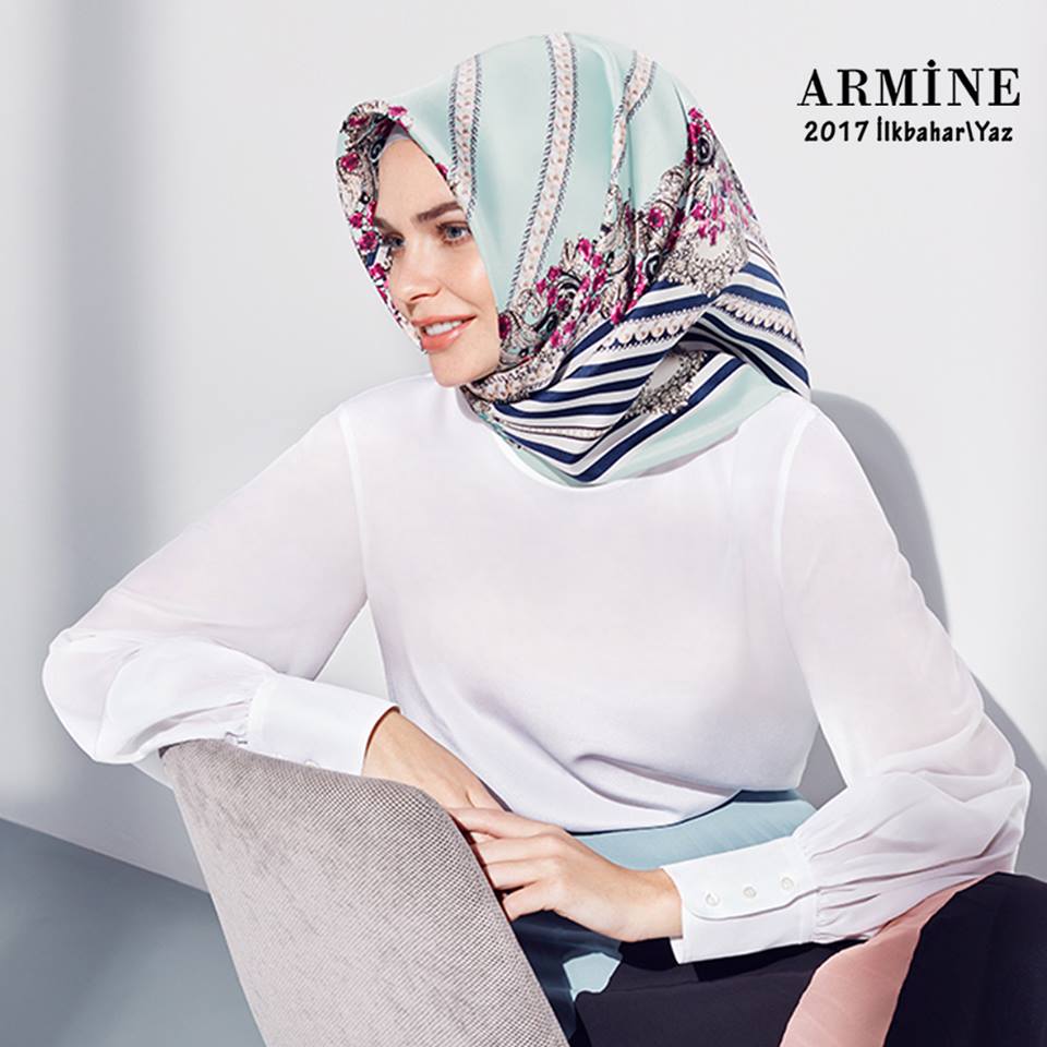 Armine Scarf Moda by Kamer Textile 2017 collection — look 2