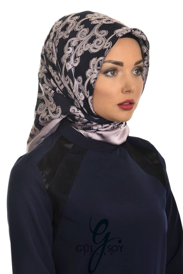 Gulsoy Scarves | Gulsoy Textile 2017 collection — look 3