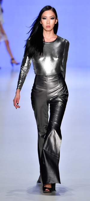 Atil Kutoglu Fall/Winter 2018 collection — look 3