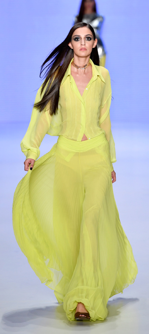 Atil Kutoglu Fall/Winter 2018 collection — look 2