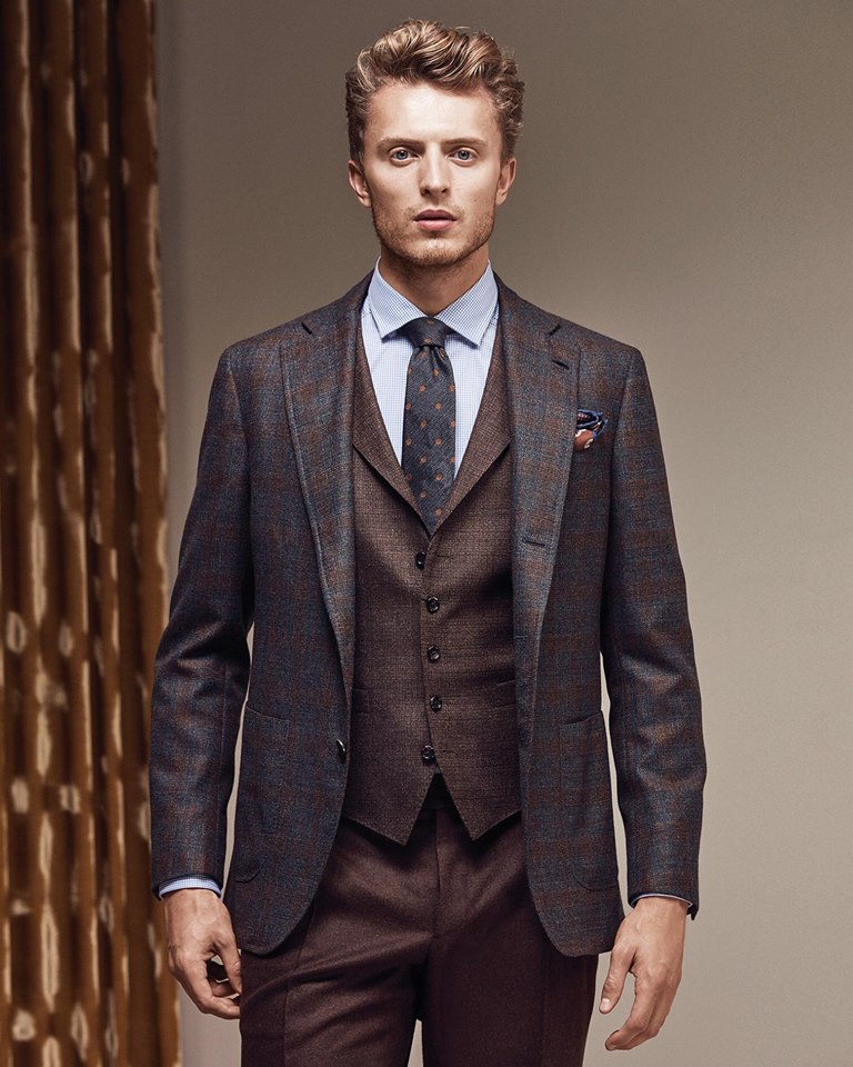 Vakko World Fashion koleksiyonu — görsel 1