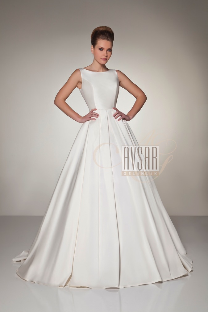 Avsar Wedding Store Spring/Summer 2018 collection — look 2