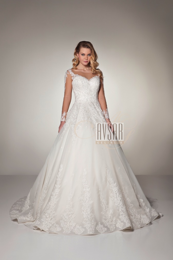 Avsar Wedding Store Spring/Summer 2018 collection — look 3