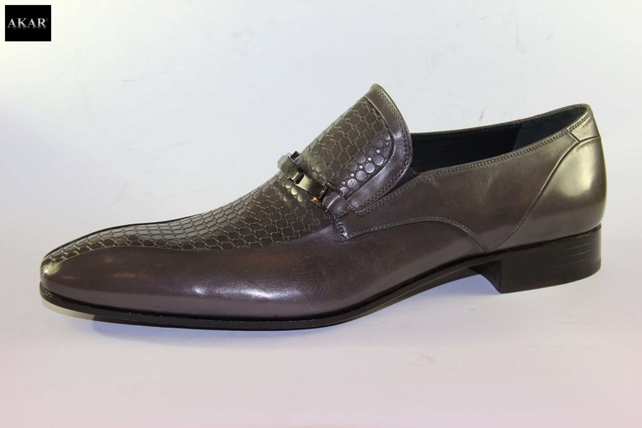 Akar Leather Shoes Ltd. collection
