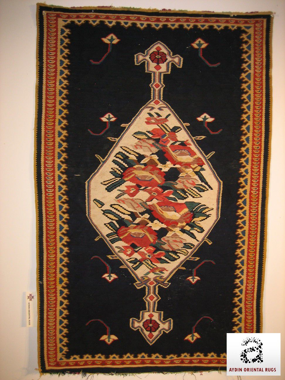 Colecția Aydin Oriental Rugs — ținuta 3