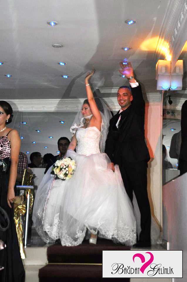 Baghdad Wedding Dresses koleksiyonu — görsel 1