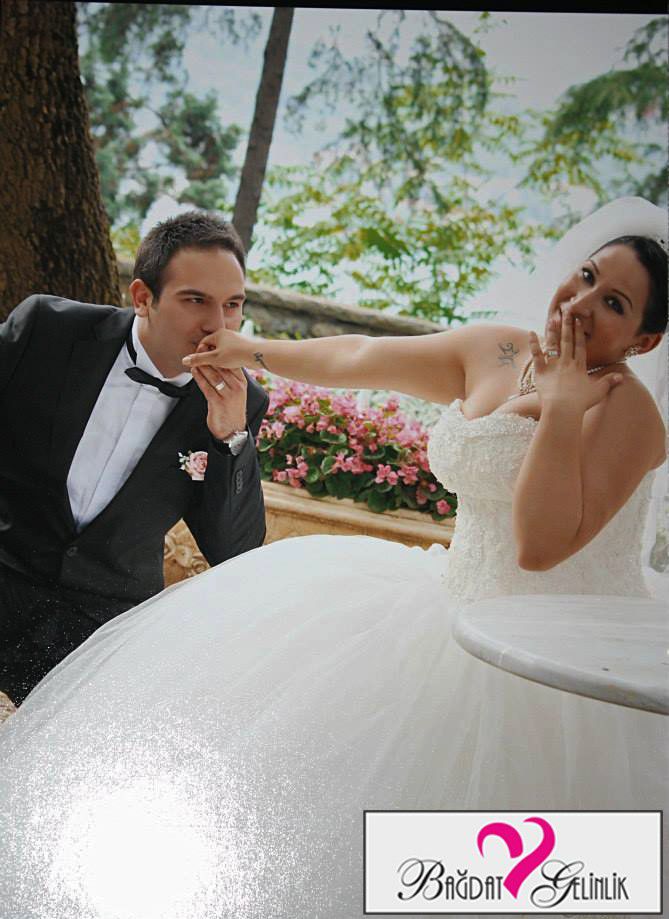 Baghdad Wedding Dresses koleksiyonu — görsel 3