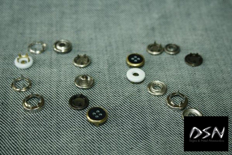 مجموعة DSN Metal Accessories — إطلالة 2