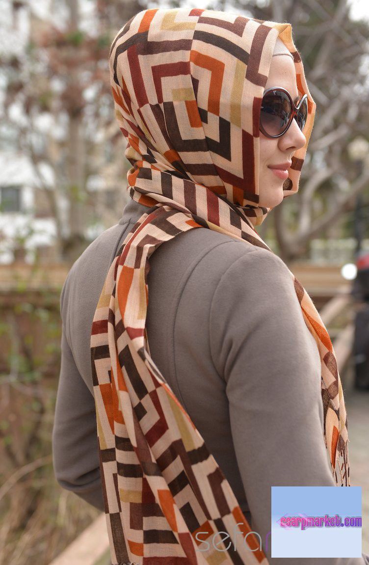 Kollektion Esarpmarket Textile – Look 1
