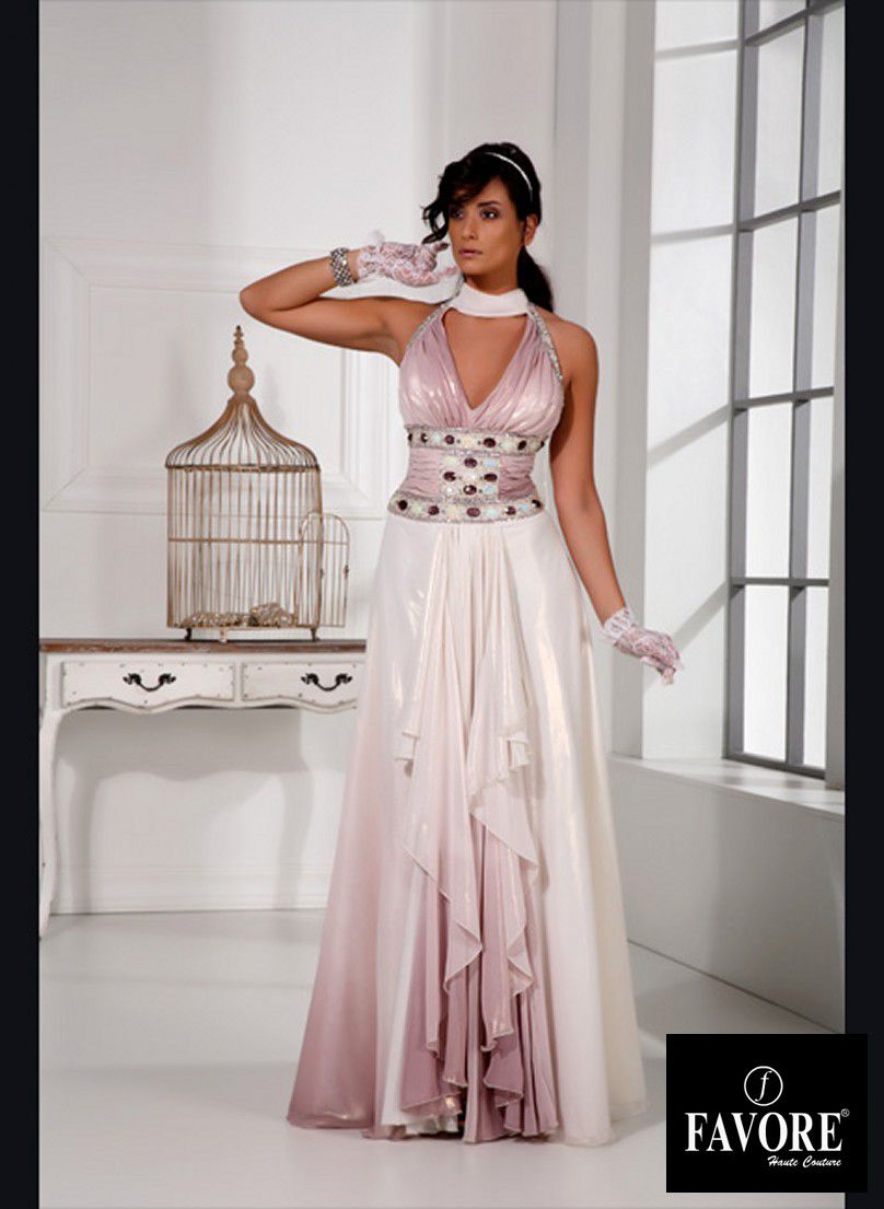 Colecția Favore Еvening Dresses — ținuta 1