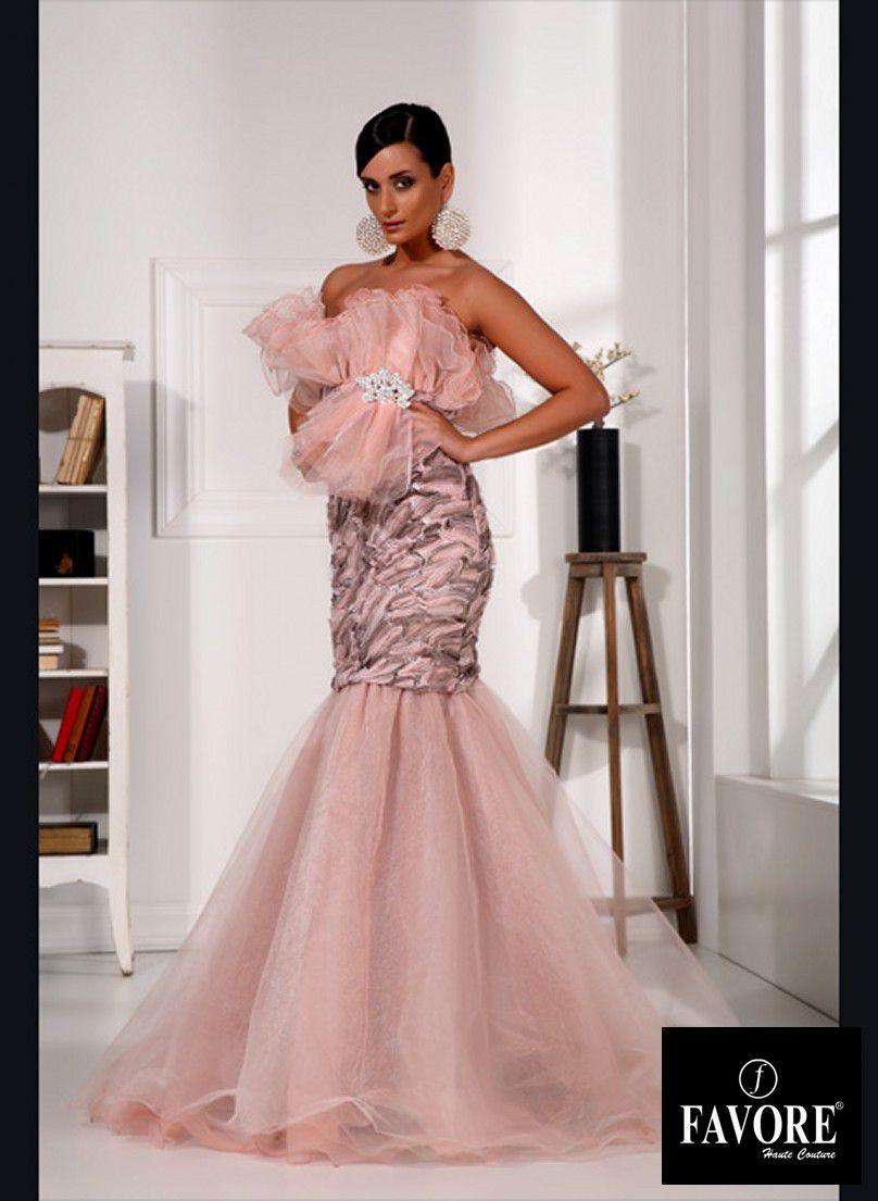 Colección Favore Еvening Dresses — look 3