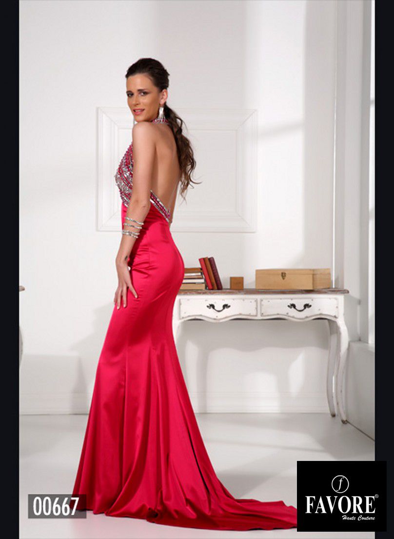 مجموعة Favore Еvening Dresses — إطلالة 3