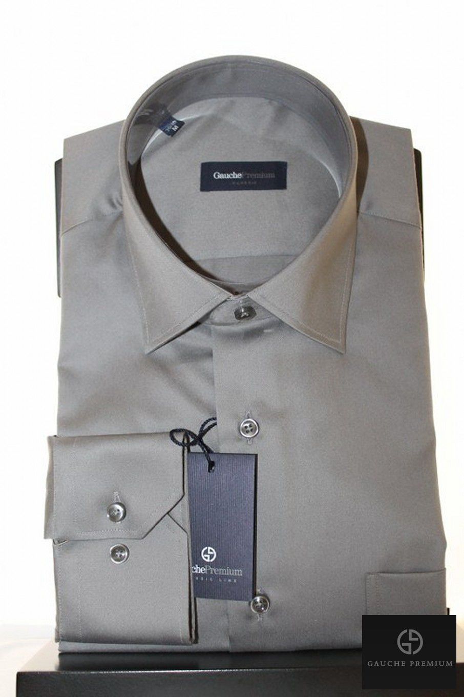 Kollektion Gauche Premium Shirts – Look 2