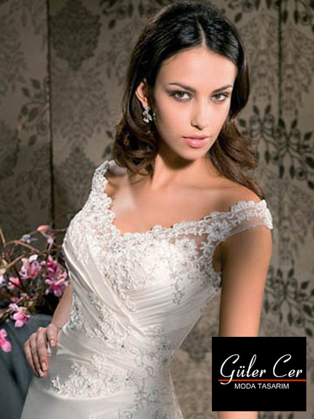Guler Cer Wedding Dress 2014 collection — look 3