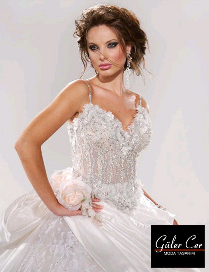 مجموعة Guler Cer Wedding Dress — إطلالة 2