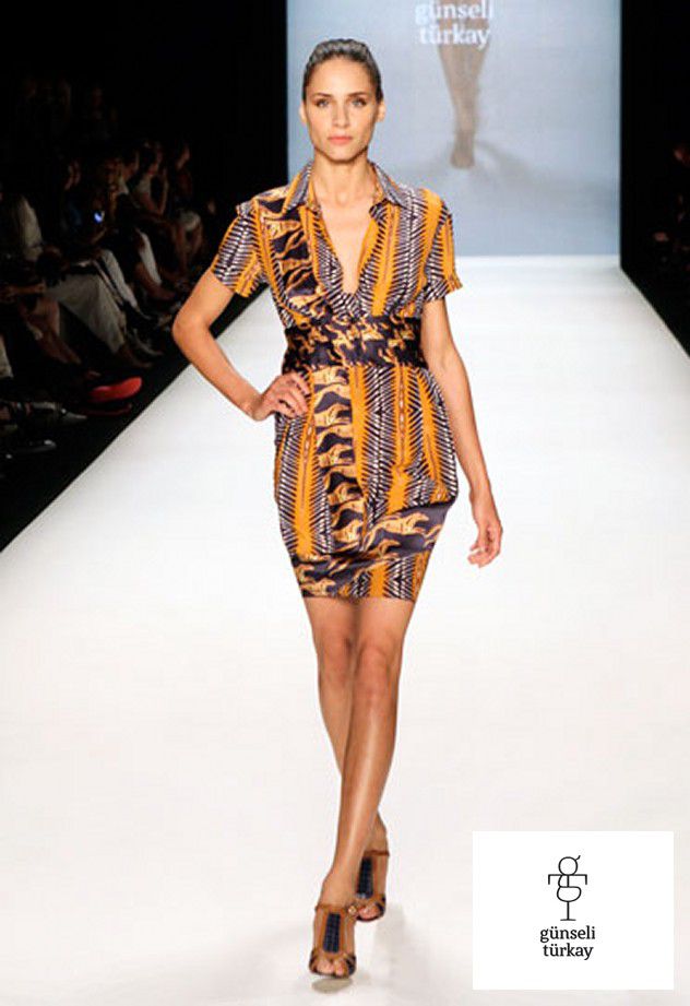 مجموعة Gunseli Turkay Fashion — إطلالة 1
