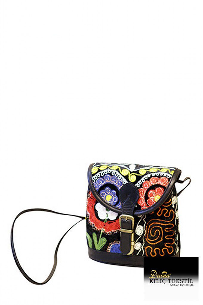 Collection YUN ART Carpet Kilim Bags Ltd. — look 3