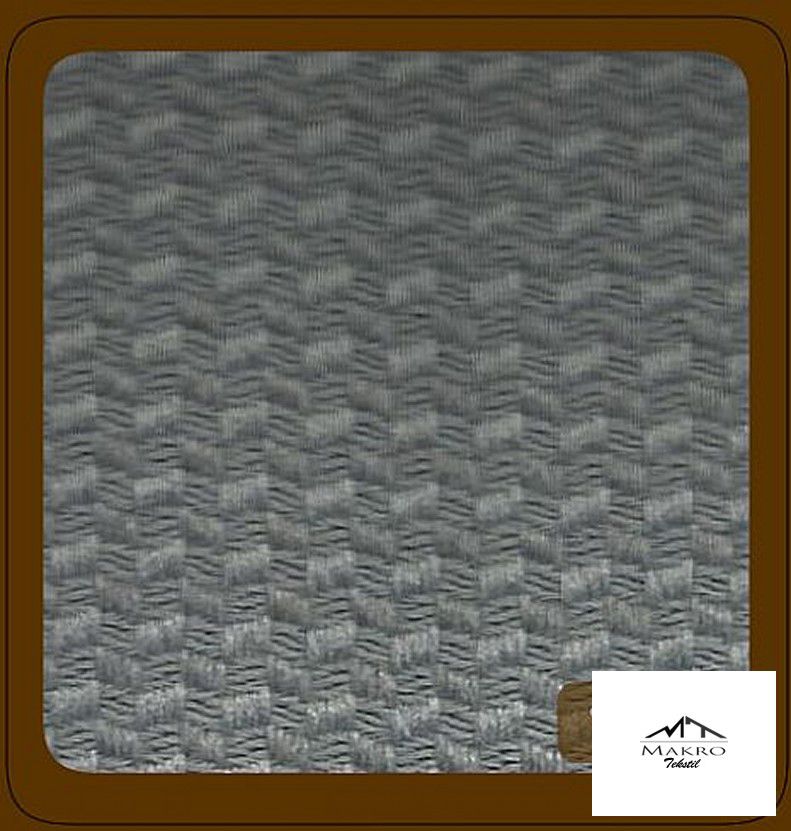 Colecția Makro Textile — ținuta 3