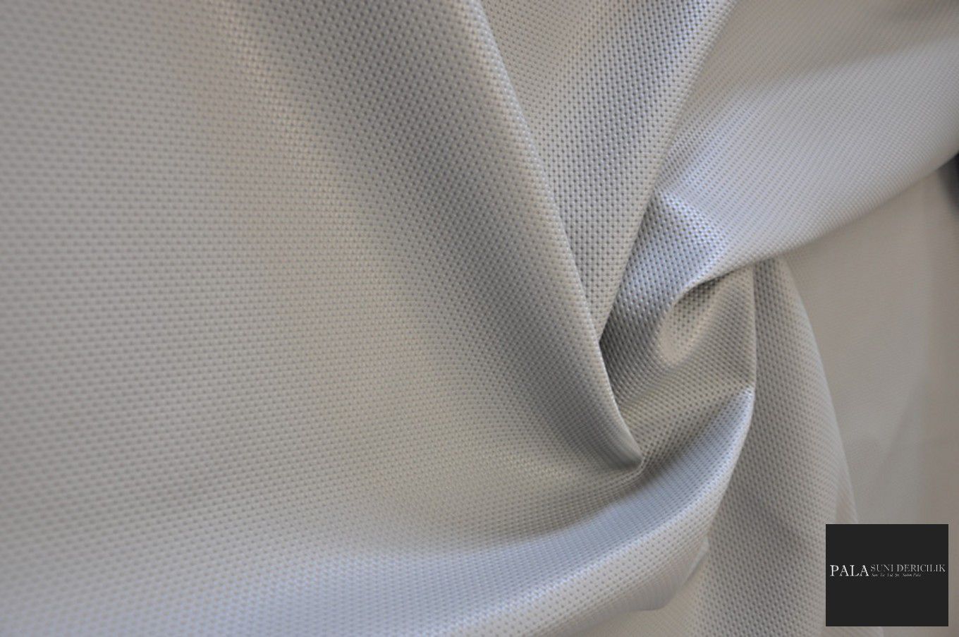 Pala Synthetic Leather koleksiyonu