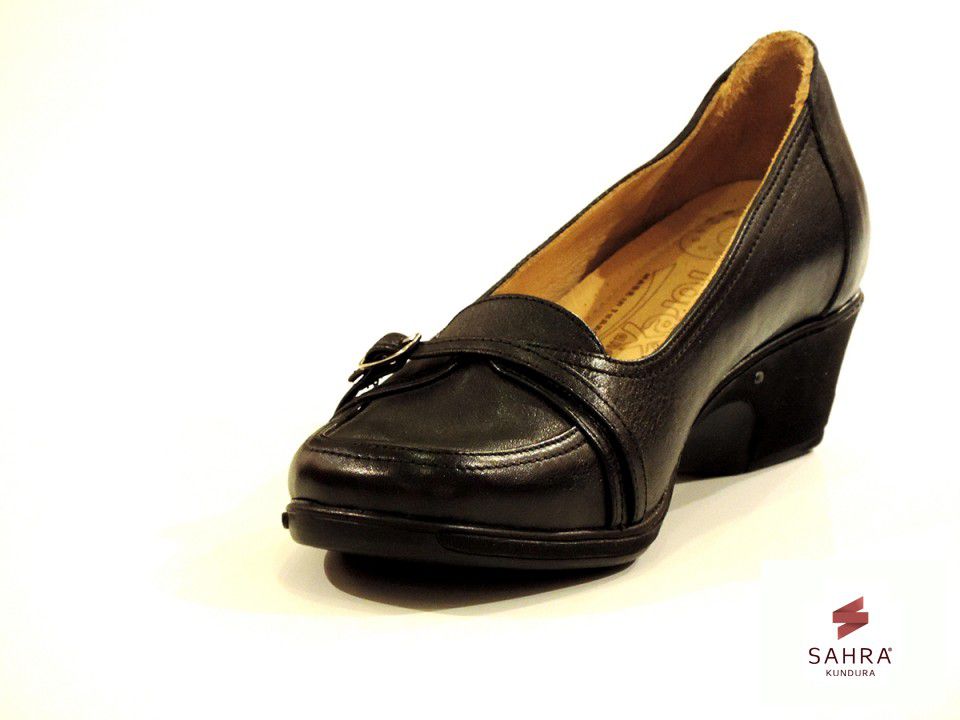 مجموعة Sahra Orthopedic Shoes — إطلالة 2
