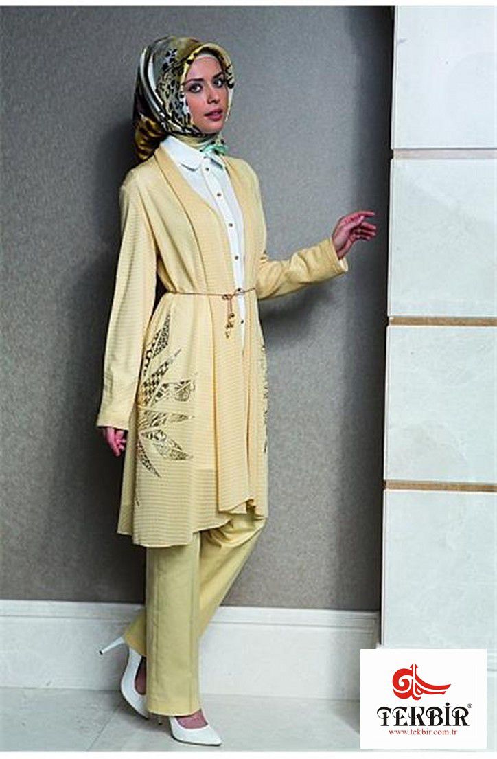 Colección Tekbir Clothing — look 3