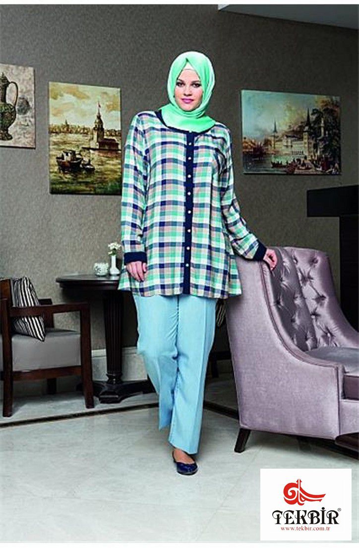 Colección Tekbir Clothing — look 3
